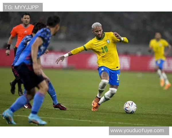 内马尔领衔巴西新生代巨星崛起 揭开足球未来的新篇章