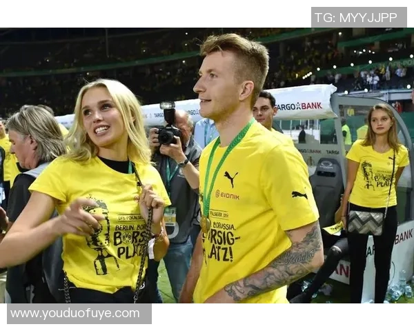 足球男朋友是球星的女朋友是谁 揭秘女神背后的爱情故事